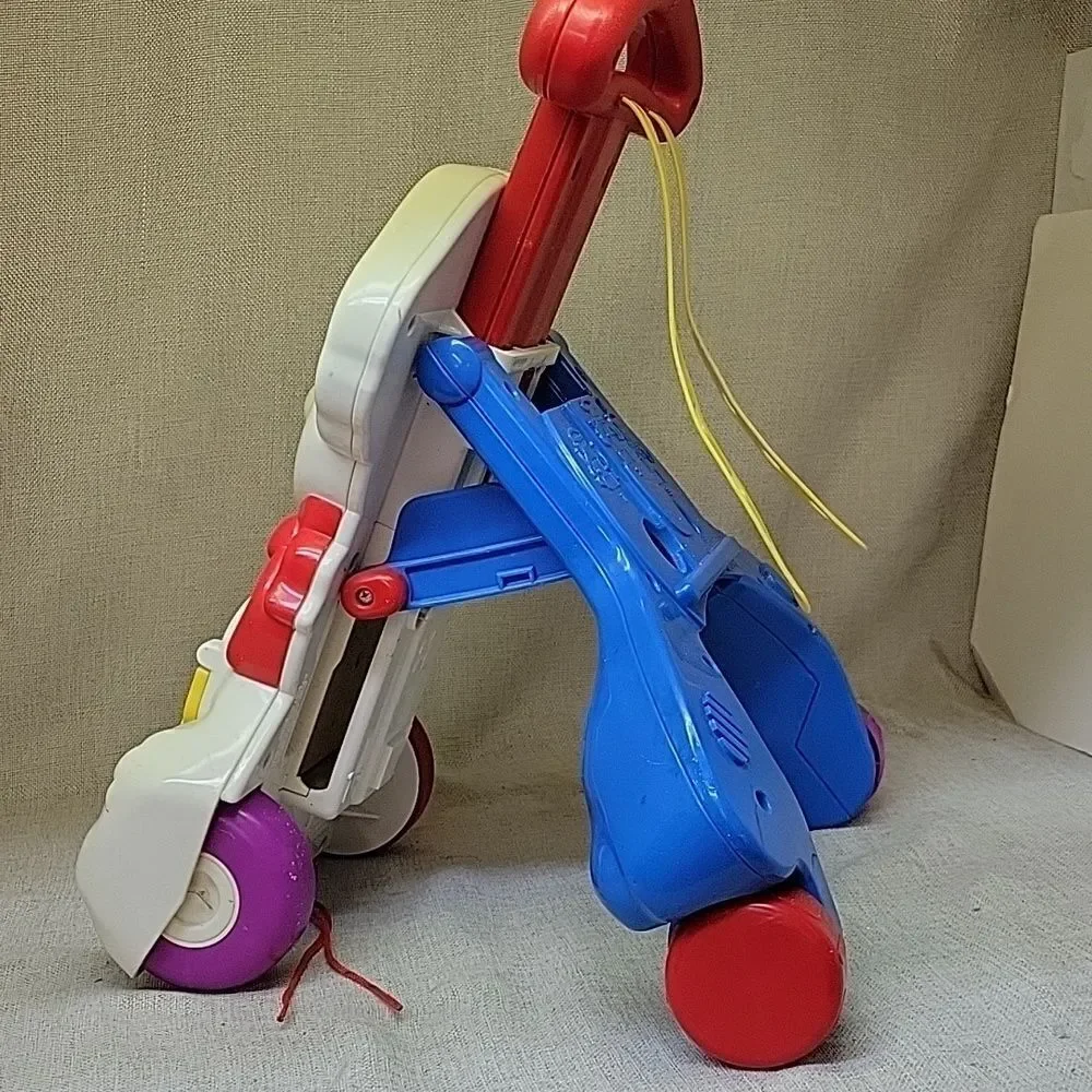 Fisher Price 1999 Bingo Dog‎ Activity  sit to stand  Walker Crib Toy Plays Bingo